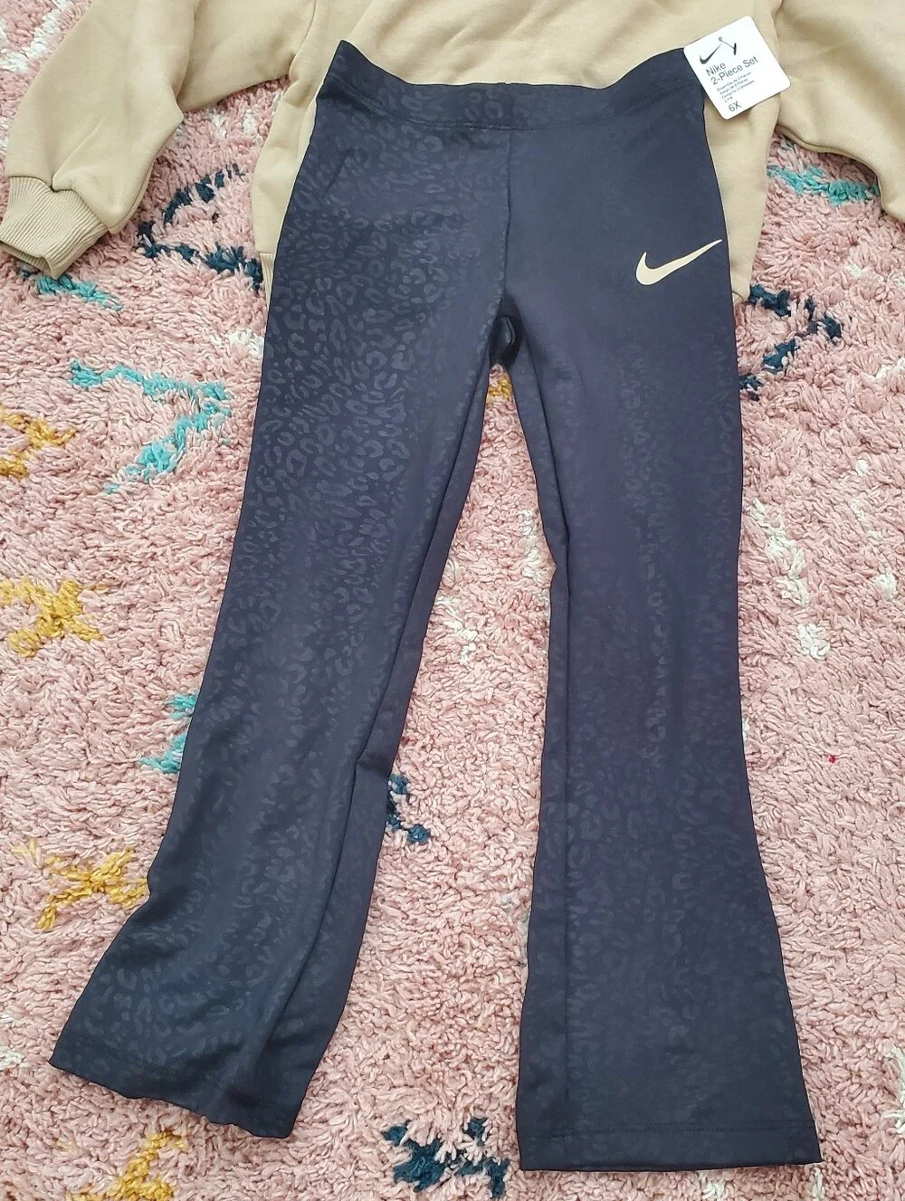 Nike Girls Swoosh Spirit Dri-FIT Leggings, 2-Piece Set Size 6X NWT - Picture 3 of 16